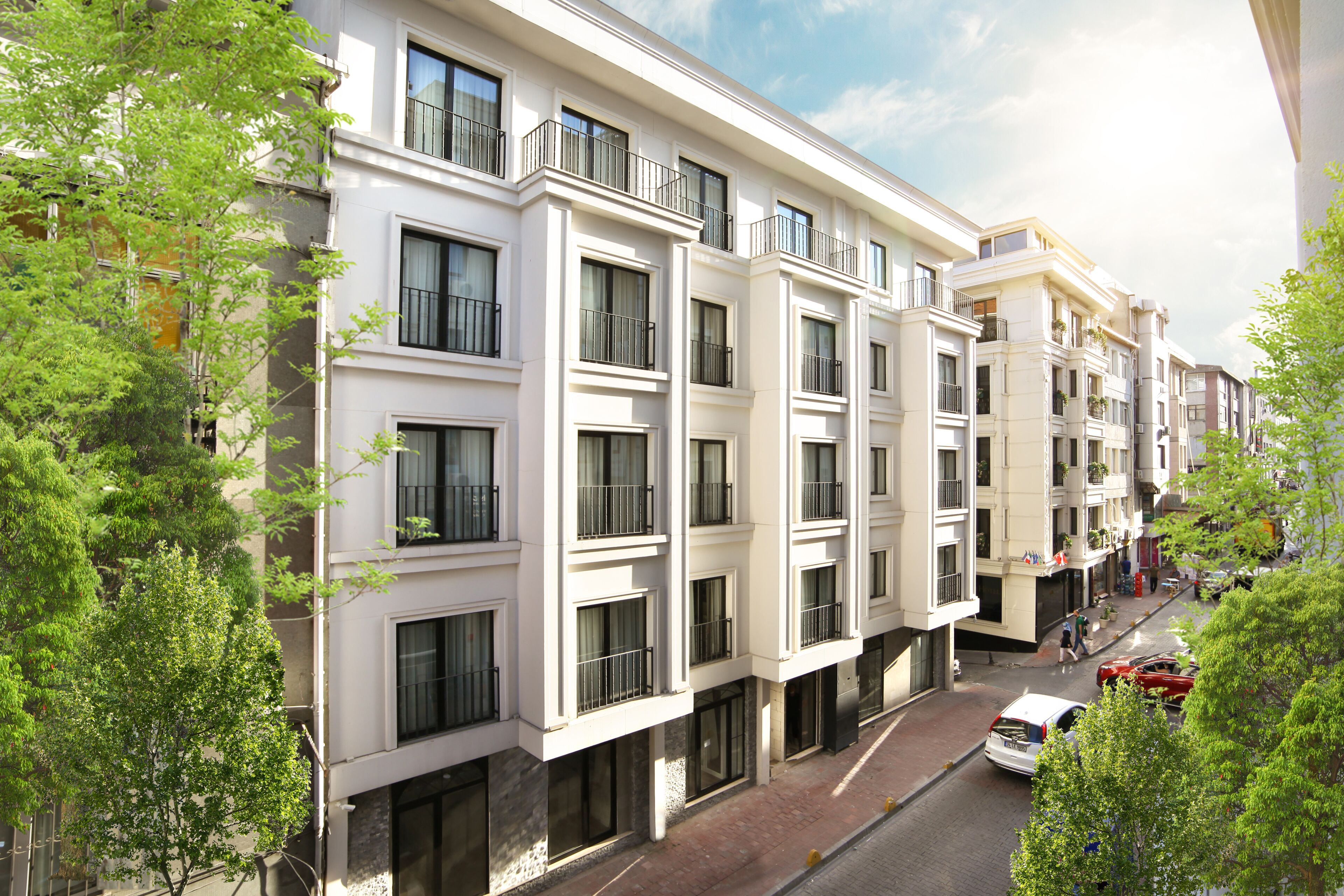 الإطلالة من المنشأة