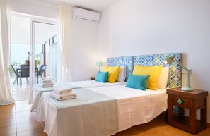3 bedrooms, in-room safe, iron/ironing board, free WiFi