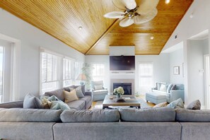 TV, fireplace, DVD player, stereo