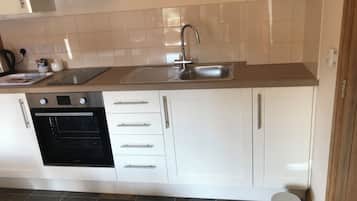 Casa de campo | Cocina privada | Hervidor eléctrico y trona infantil