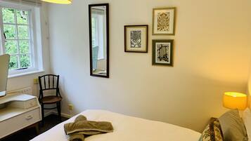 House, Multiple Beds | 3 bedrooms, iron/ironing board, free WiFi, bed sheets
