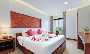 Deluxe king With Balcony | View from room