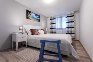 2 多间卧室、熨斗/熨衣板、免费 WiFi、床单