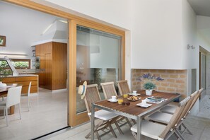 Dining - Exclusive and modern Casa Vidmar with a large swimming pool (Klimno (Krk))