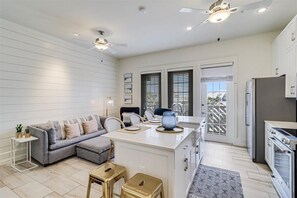 Interior - Prime 1-BR Condo w/ Bonus Bunks, Great Location & Amenities@Cinnamon Shore (Port Aransas)