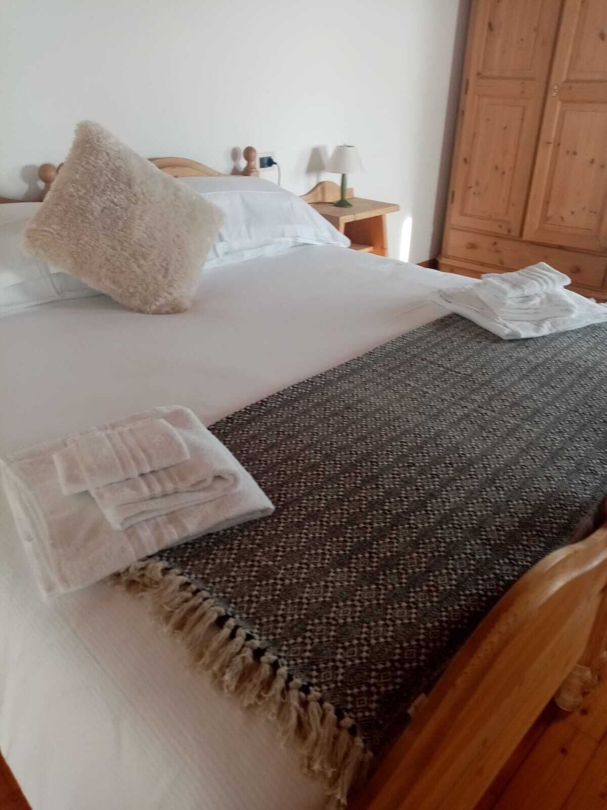 Egyptian cotton sheets, premium bedding, pillow-top beds, in-room safe