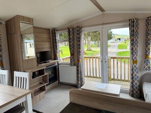 Living area - The Trout Van - Beautiful, luxury static caravan (Aberlour)