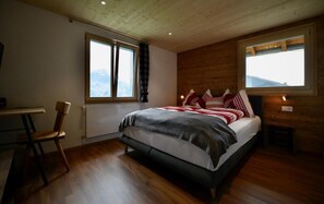 Rideaux occultants, Wi-Fi gratuit, draps fournis