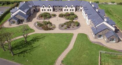 House 3 Dingle Manor Remarkable 3-bed House