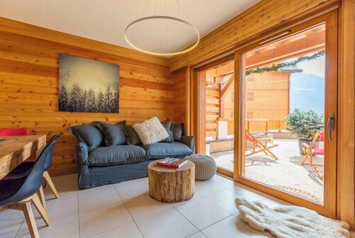 Apartment Amilu - beautiful 7/9 person ski-in, ski-out