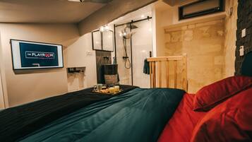 1 habitación, wifi y ropa de cama