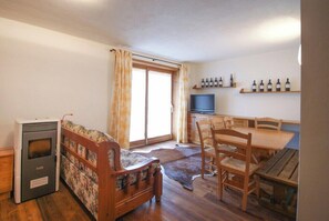 TV - Apartment Rossella - 50m from the piste (Montgenèvre)
