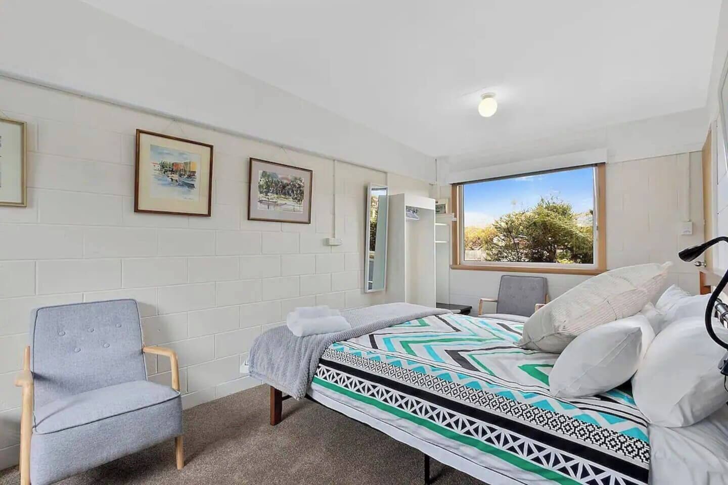 2 bedrooms, iron/ironing board, travel cot, WiFi