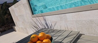 Casa Previsio with whirlpool and pool, sea view, close to the beach,