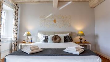 Signature Double Room, 1 King Bed, Garden View (Narciso) | 1 bedroom, minibar, in-room safe, individually decorated