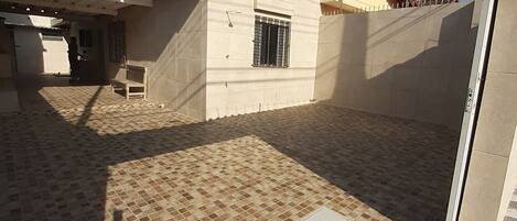 Enceinte de lâhĂ©bergement