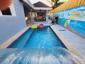 Piscine extérieure