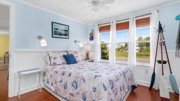 3 soverom, strykejern/-brett, wi-fi og sengetøy