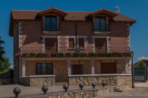 4* rural houses with garden and all comforts
