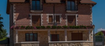4* rural houses with garden and all comforts