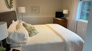 1 bedroom, iron/ironing board, travel crib, free WiFi