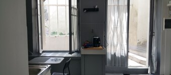 Ground floor studio on the route des châteaux - Meung