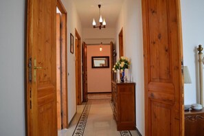 Interior - Charme and Comfort near Cinque Terre (La Spezia)