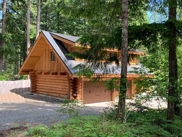 Stuga (Aspen Cabin) | Exteriör