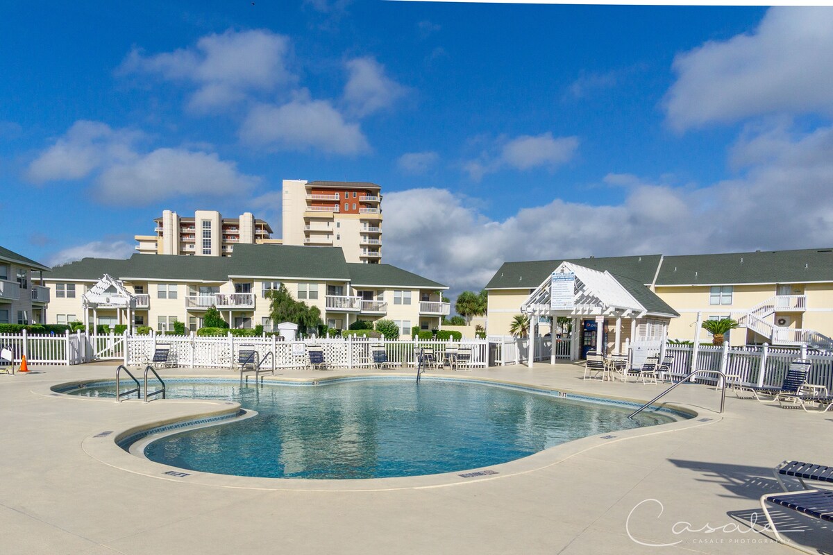 Photo 27 of Destin's Best Beach - Sandpiper Cove #9223 - "Beachwalk Section".