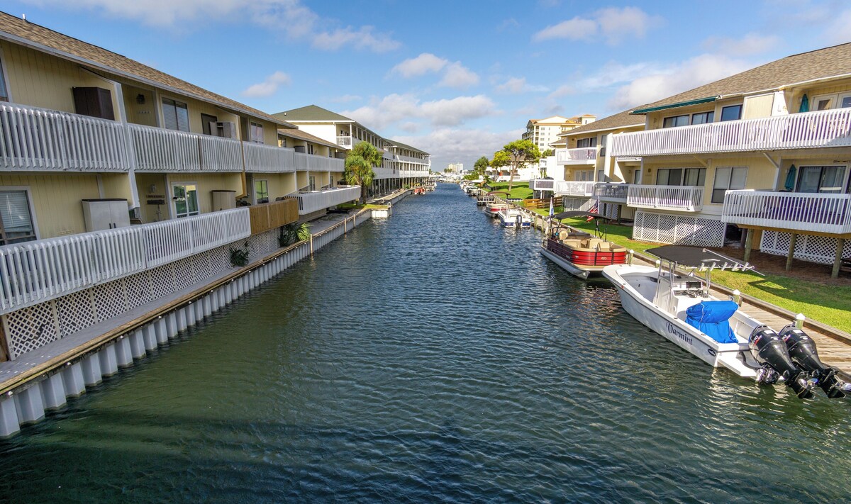 Photo 34 of Destin's Best Beach - Sandpiper Cove #9223 - "Beachwalk Section".