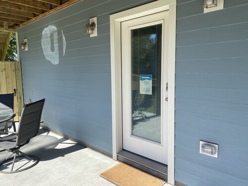 Ground floor In-Law Suite. Pet friendly with large fenced in backyard.