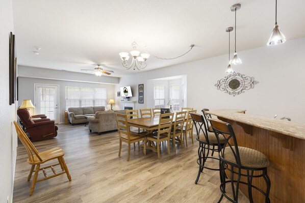 Smart TV, fireplace, DVD player