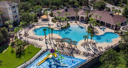Magical 4 Bedroom Villa with Private Pool Minutes from Disney! Free Pool Heat!