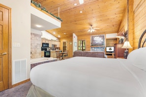 BĂŒgeleisen/BĂŒgelbrett, kostenloses WLAN, BettwĂ€sche