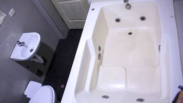 Double Room | Free WiFi