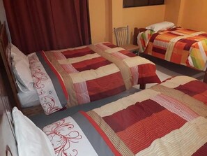 四人房 | 免费 WiFi