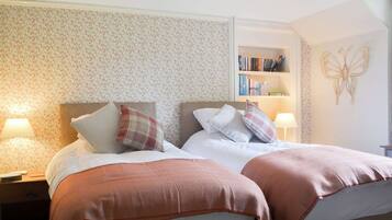 3 bedrooms, free WiFi, bed sheets