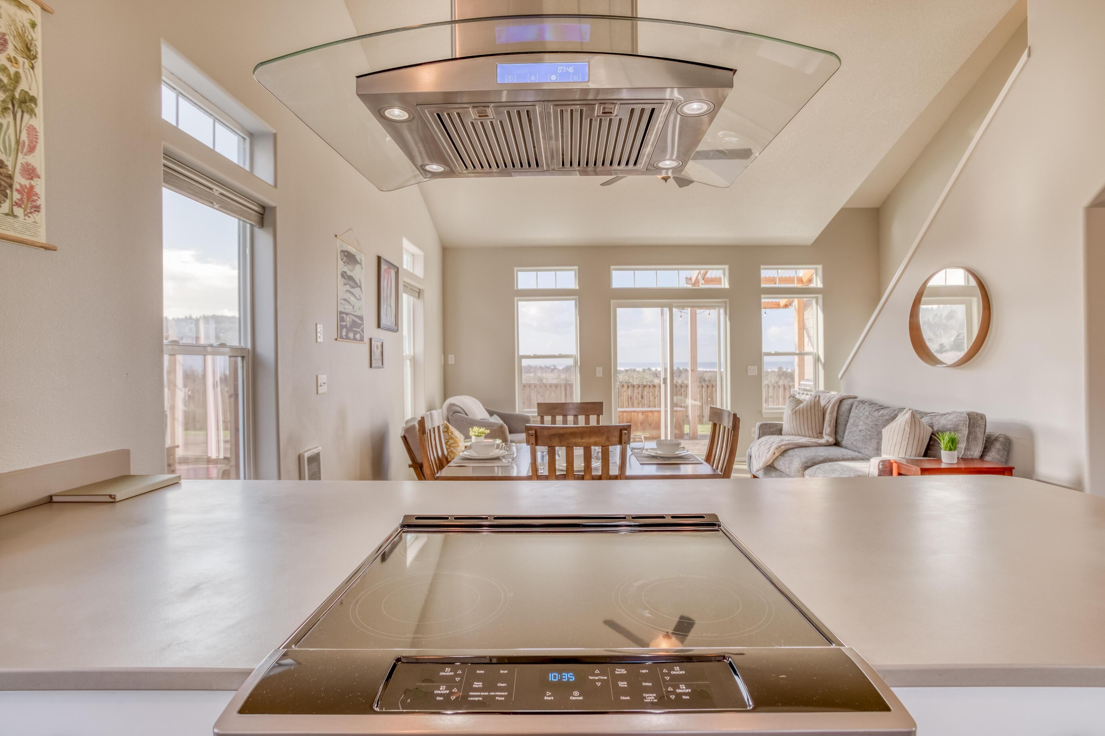 私人厨房 | 高脚椅、厨具/餐具