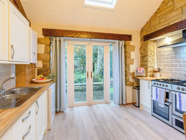 Oven, dishwasher, freezer