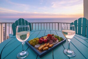 Outdoor dining - Beachfront Penthouse! Scenic Views! 10ft Ceilings! (Panama City Beach)