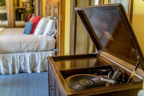 Suite de lujo | Ropa de cama de alta calidad y decoración personalizada