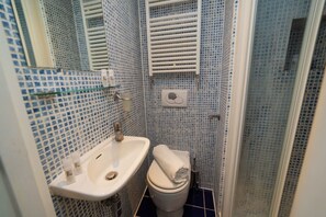 Bathroom - Stunning Studio in London Kensington (London)