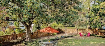The Ashford Inn