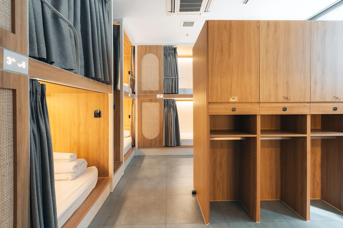 Hochwertige Bettwaren, Betten mit Memory-Foam-Matratzen