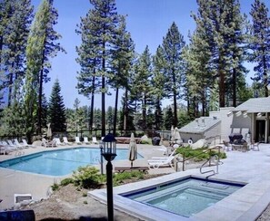 Outdoor pool, a heated pool - 4 Bedrooms Vacation Home Retreat South Lake Tahoe Pool (Zephyr Cove)