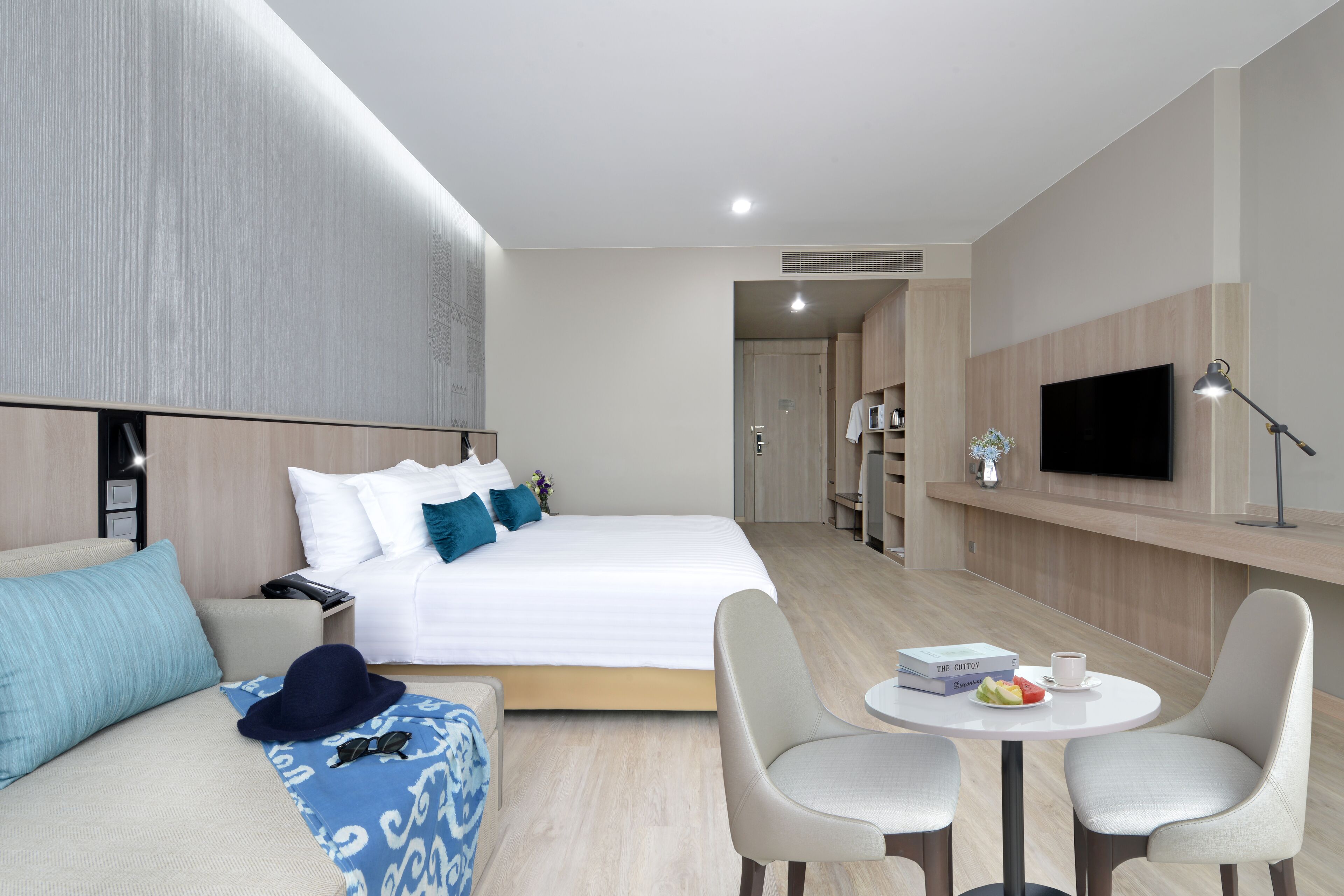 in-room safe, desk, blackout curtains, free wifi