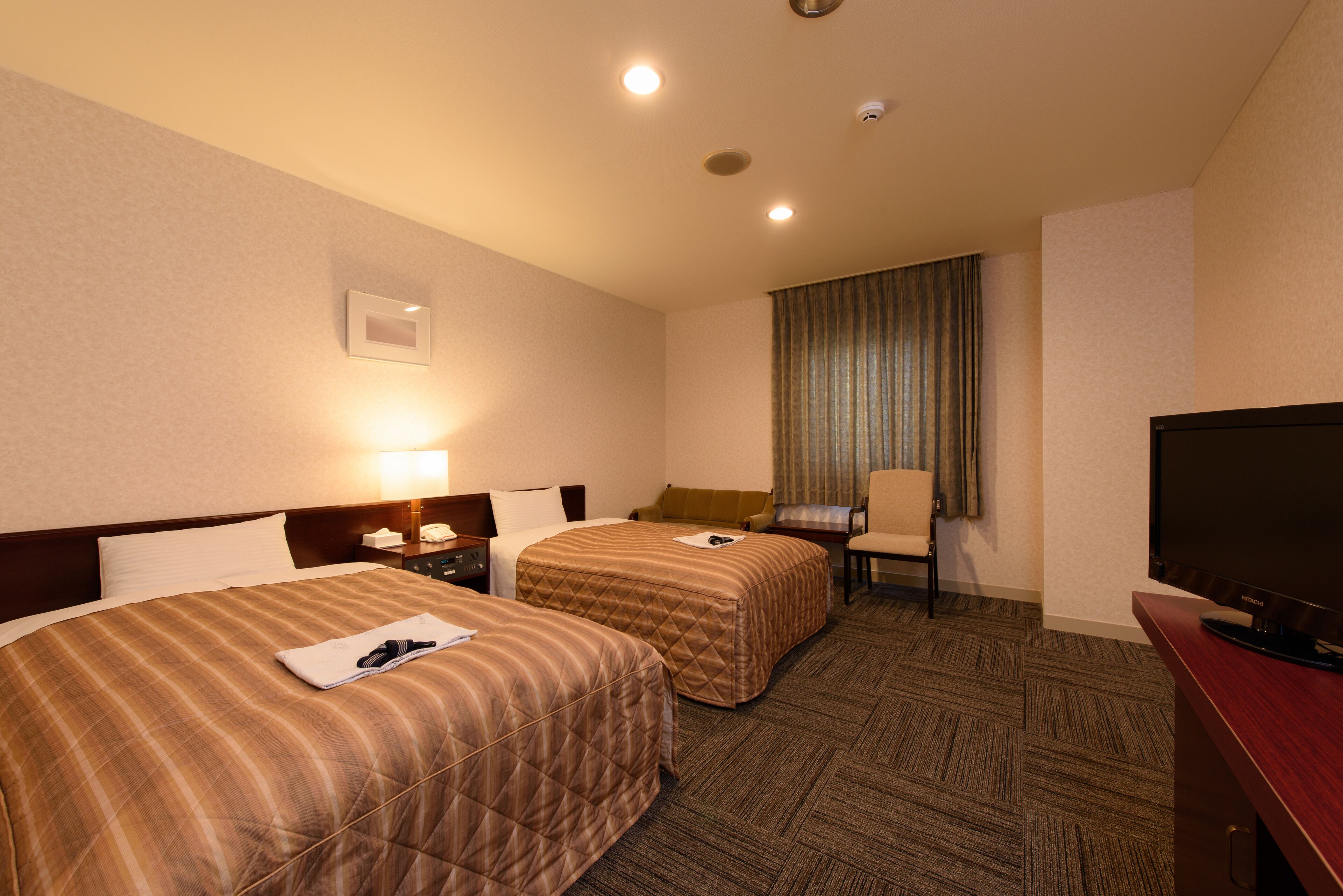 down duvets, free wifi, bed sheets