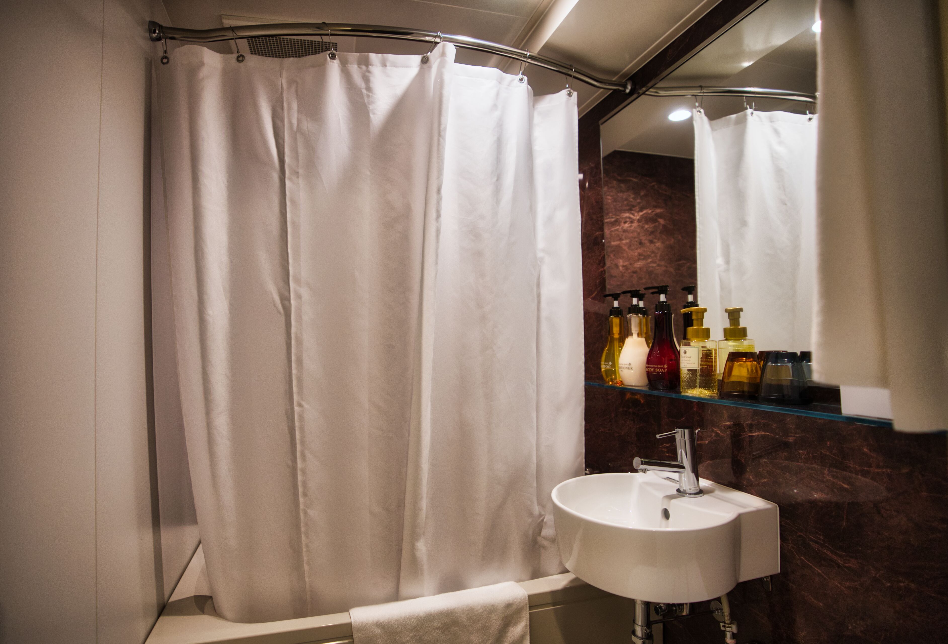 Photo - Hotel Vine Osaka Kitahama