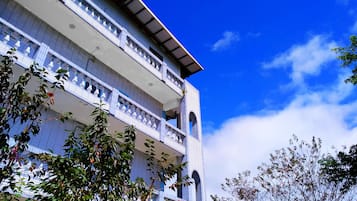 Bahagian luar