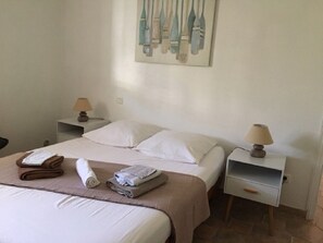4 Schlafzimmer, Bügeleisen/Bügelbrett, Reisekinderbett, kostenloses WLAN
